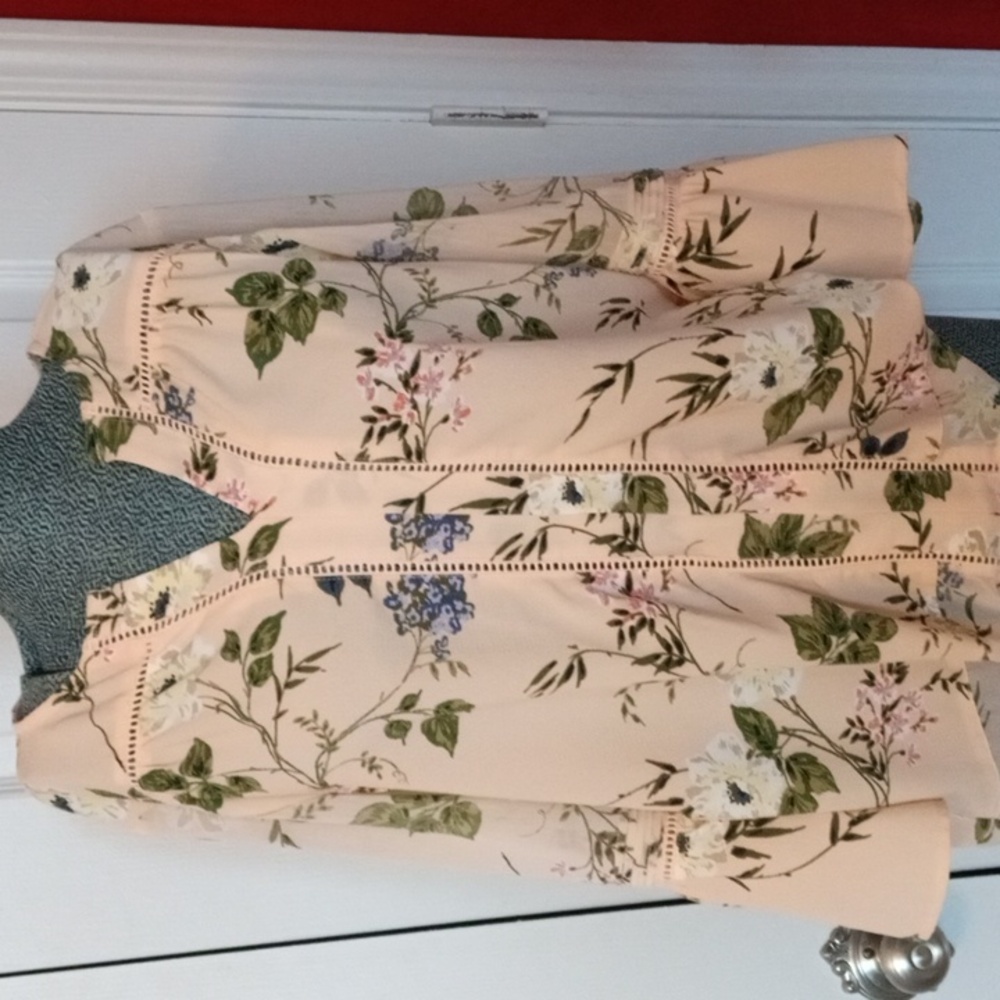 Floral Blouse with Lace Trim - Peach